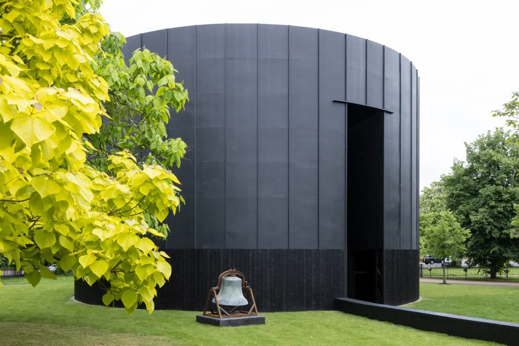 Black Chapel, designed by Theaster Gates, photo © Iwan Baan