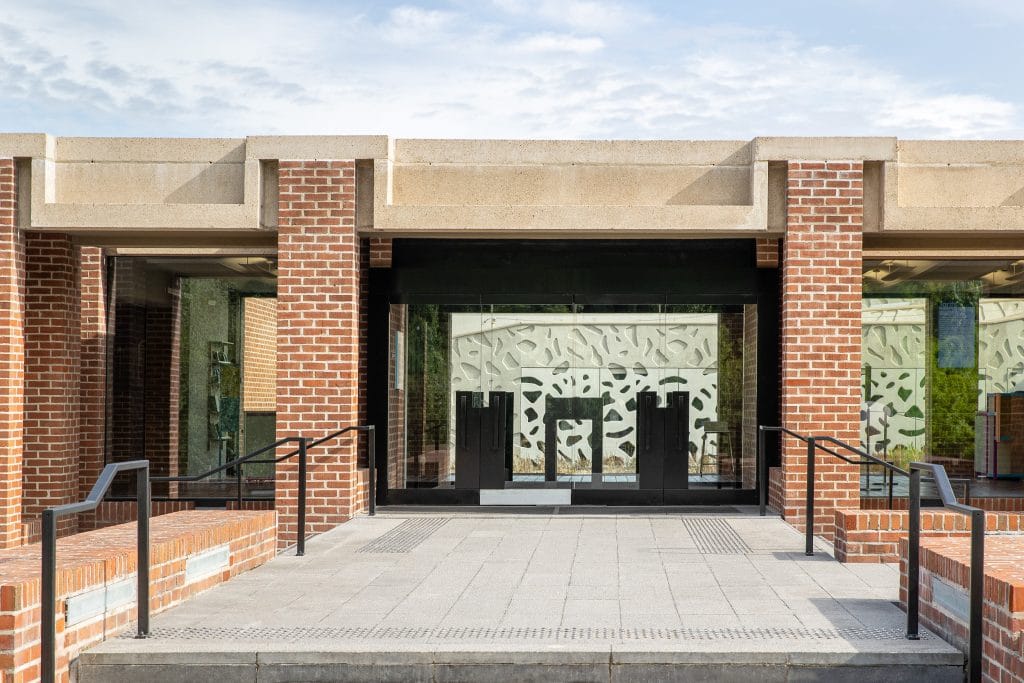 LaM art museum, Lille, Architect Roland Simounet, photo: Danica O. Kus