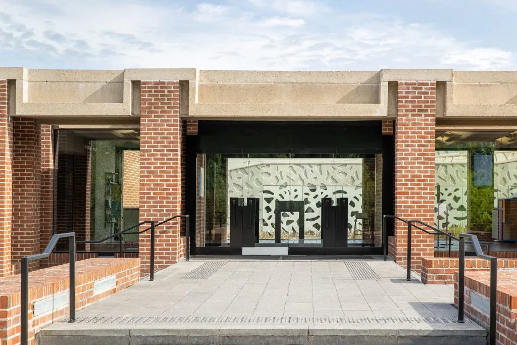 LaM art museum, Lille, Architect Roland Simounet, photo: Danica O. Kus